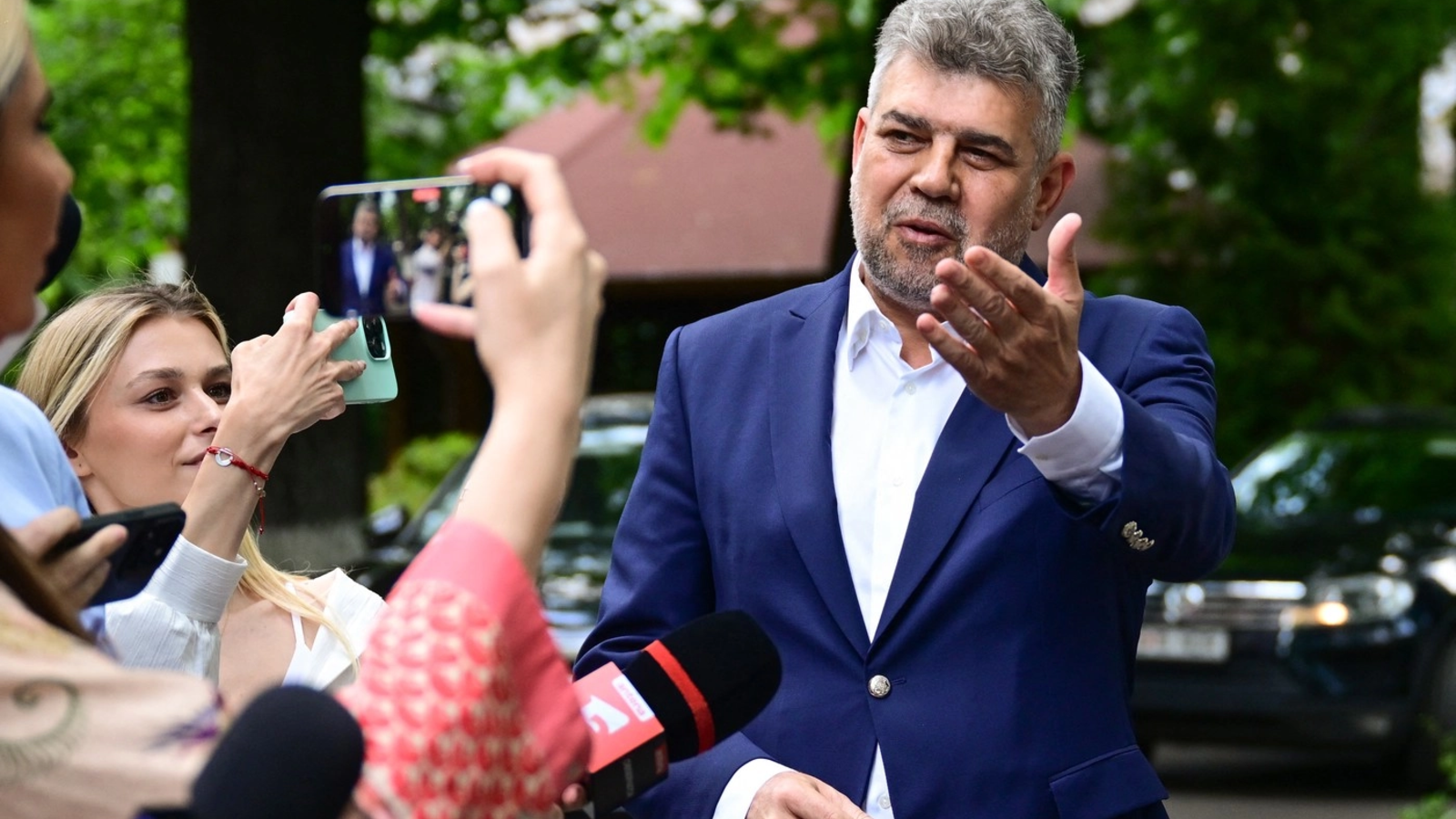 Marcel Ciolacu atacă PNL și USR după procesul cu Pfizer: „Așa îl ajută pe Marele Conducător Bolojan să reducă deficitul”
