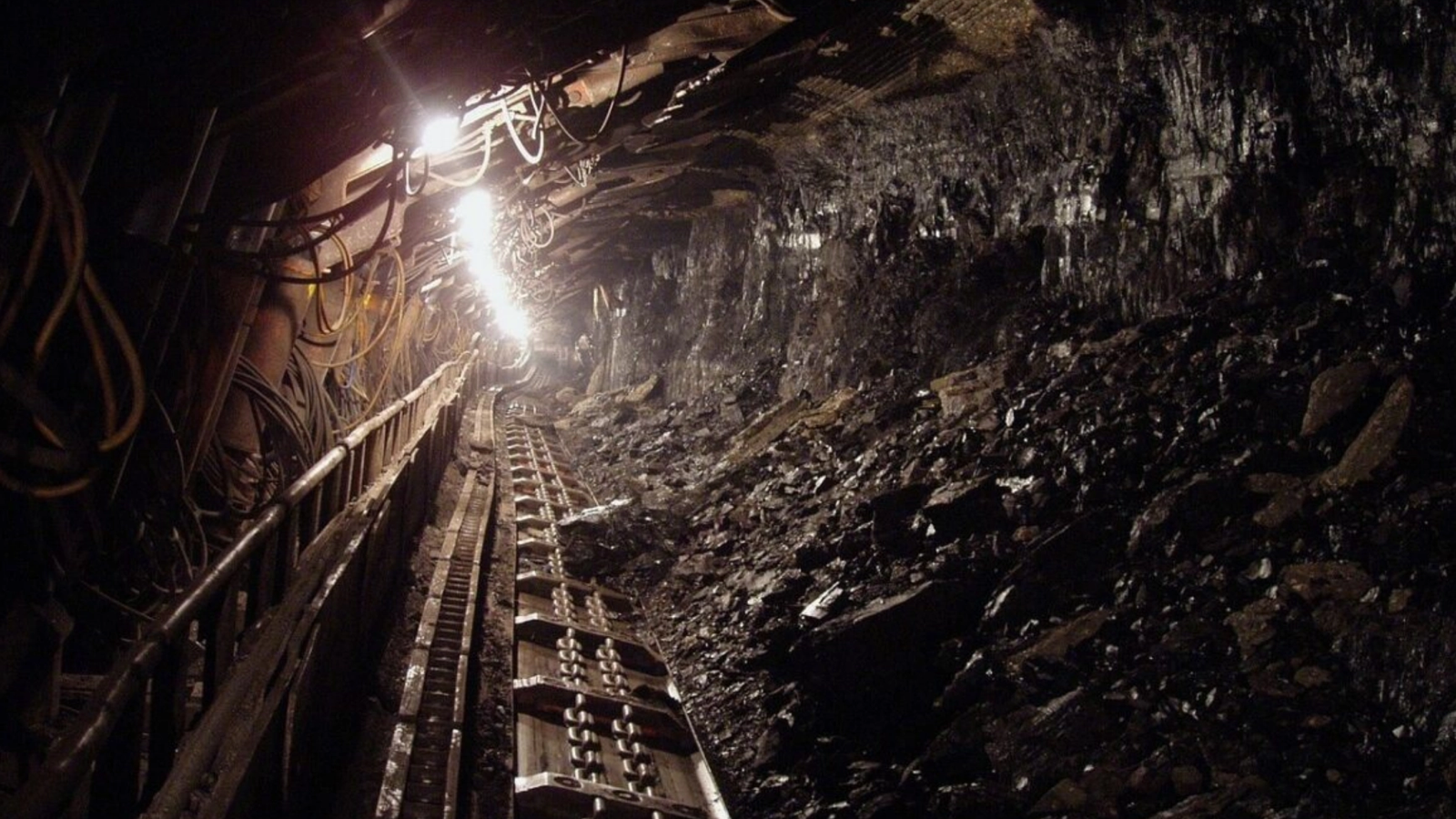 Ministrul Economiei vorbește proiectele din minerit: 'Cred că niciodată nu trebuie făcute compromisuri privind mediul şi viaţa comunităţilor'