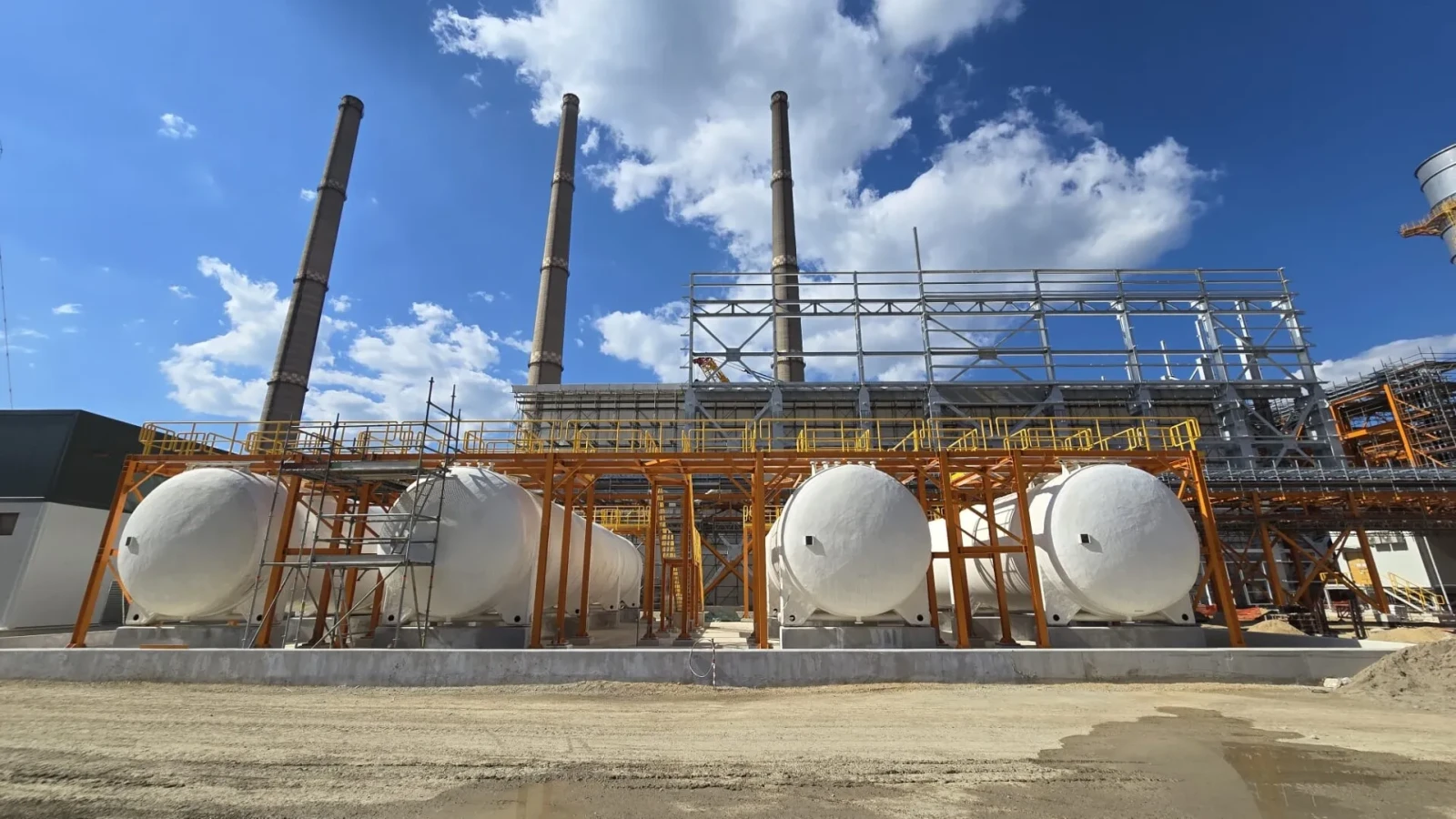 VIDEO FOTO România va deține o „bijuterie” unică în estul Europei: mega-centrala electrică pe gaz MASS Mintia va porni în luna octombrie