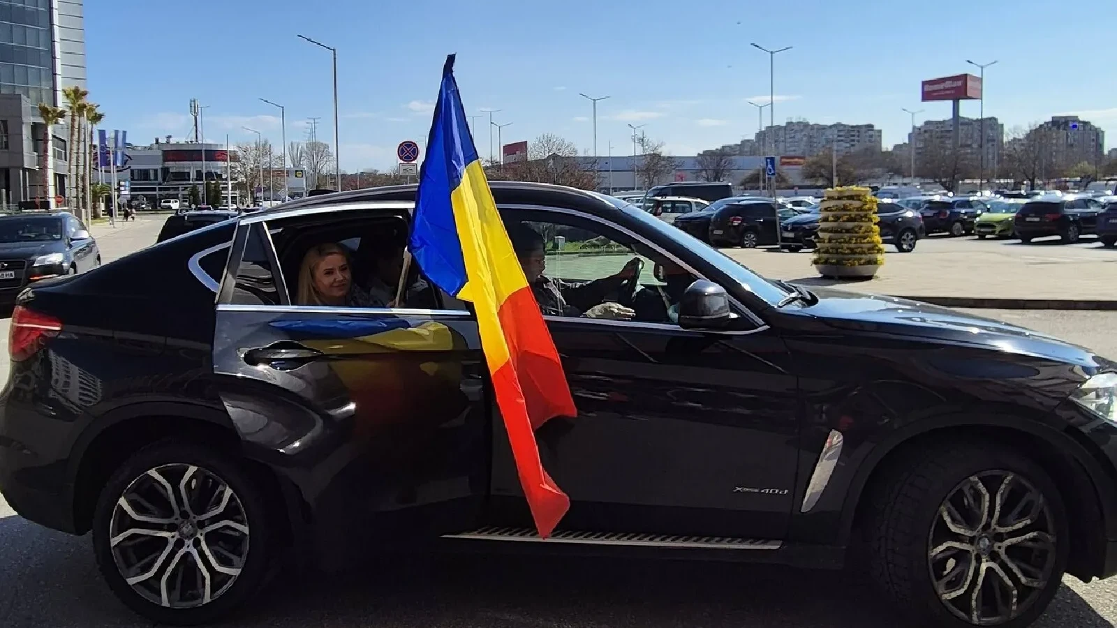 VIDEO Diana Șoșoacă a făcut spectacol la concursul de dans al fiicei sale. Cum a apărut în Bulgaria