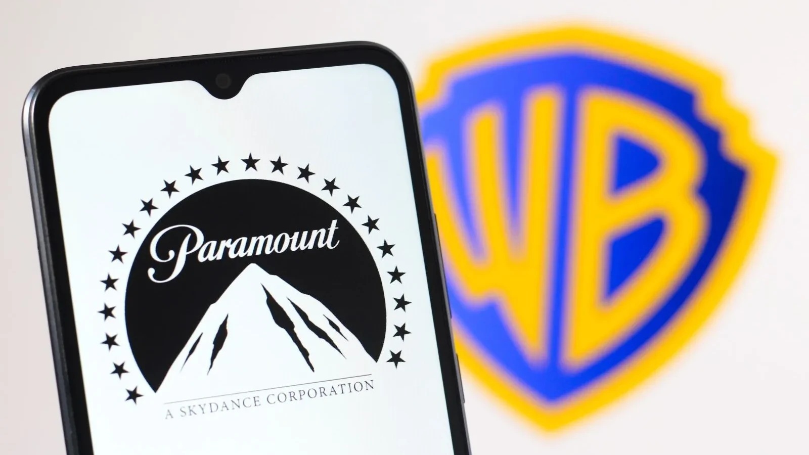 Mai multe state americane vor să blocheze tranzacția de 110 miliarde dolari dintre Paramount Skydance și Warner Bros. Discovery