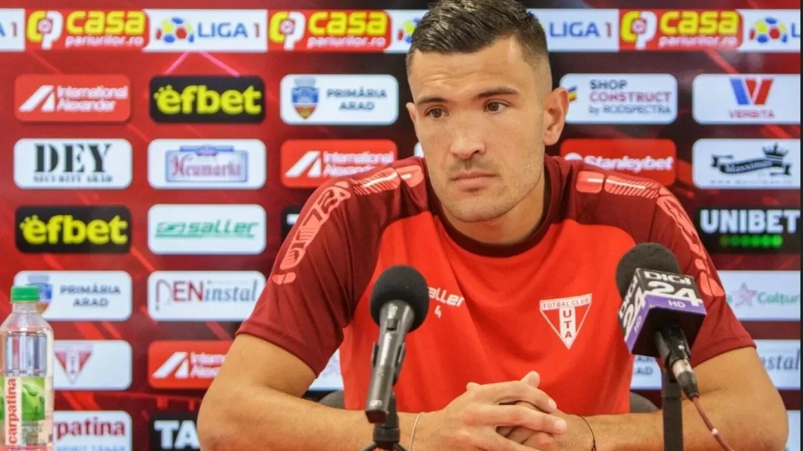 Alexandru Benga şi-a prelungit contractul cu UTA Arad
