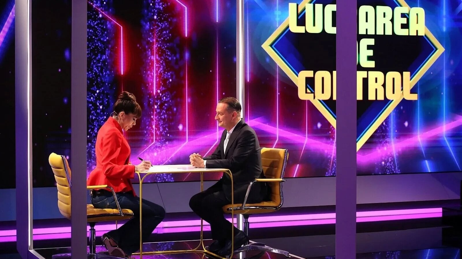 Daniel Băluță și Denise Rifai, lideri de audiență cu emisiunea "Furnicuțele” de la Antena 1