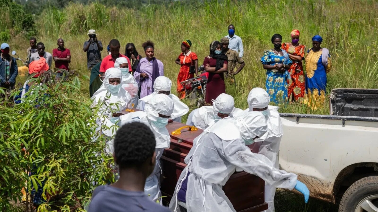 Medici fără Frontiere avertizează că răspândirea Ebola este profund alarmantă
