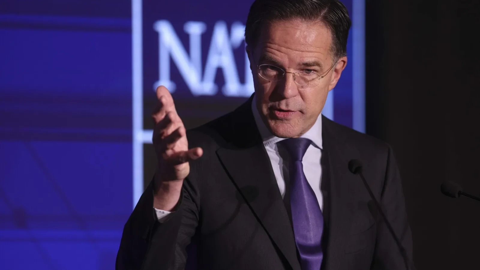 Mark Rutte reacționează după incidentul cu drona din Galați: NATO îi transmite României „solidaritate deplină” și promite apărarea fiecărui centimetru de teritoriu aliat
