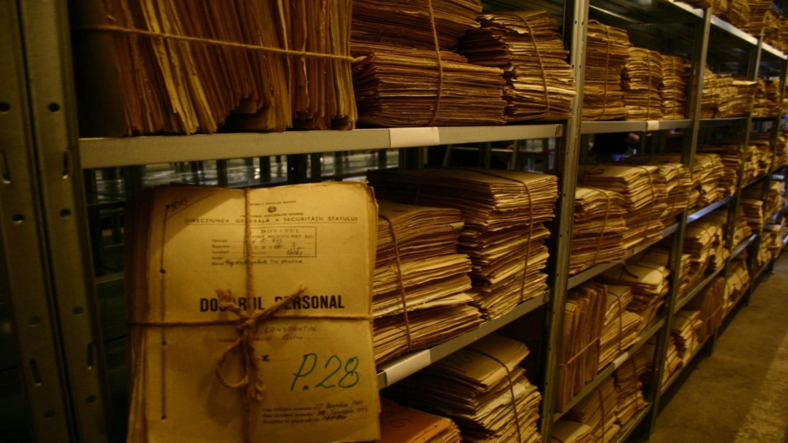 Oficial – Arhivele istorice ale tranziției, ținute decenii la secret, deschise de Guvern: Dosarele despre mineriade, URSS, Regele Mihai și alegerile din 1990 devin publice | DOCUMENT