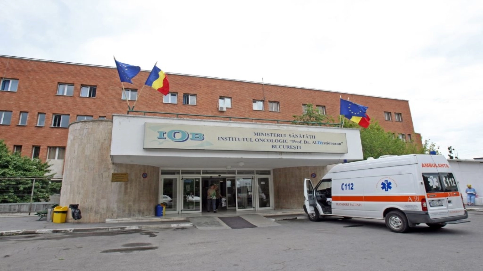 Pacienții se revoltă după propunerea CNAS de a limita accesul la servicii medicale decontate în privat: "Noi o să murim cu zile" / Reacția șefului CNAS