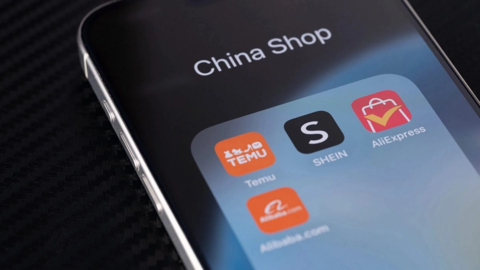 Moldova pregătește taxarea coletelor de pe Temu, Shein și AliExpress, în timp ce AUR vrea eliminarea taxei similare din România