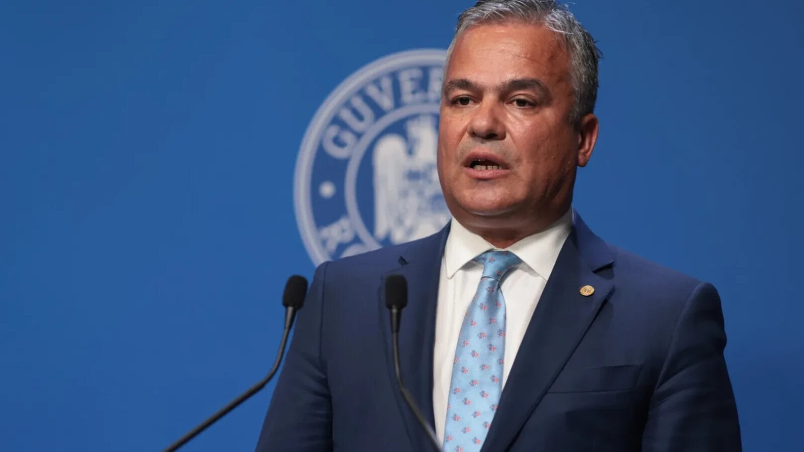 Programul Guvernului Veștea: 16,68 miliarde euro pentru apărare, reformă în companiile de stat, schimbări la ANAF, sănătate, muncă, pensii, energie și administrație