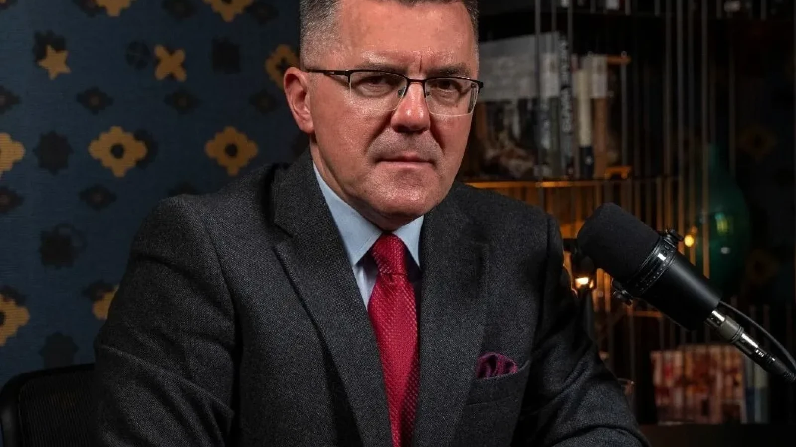 „AUR nu va participa la vot”. Dungaciu, despre votarea premierului Eugen Tomac