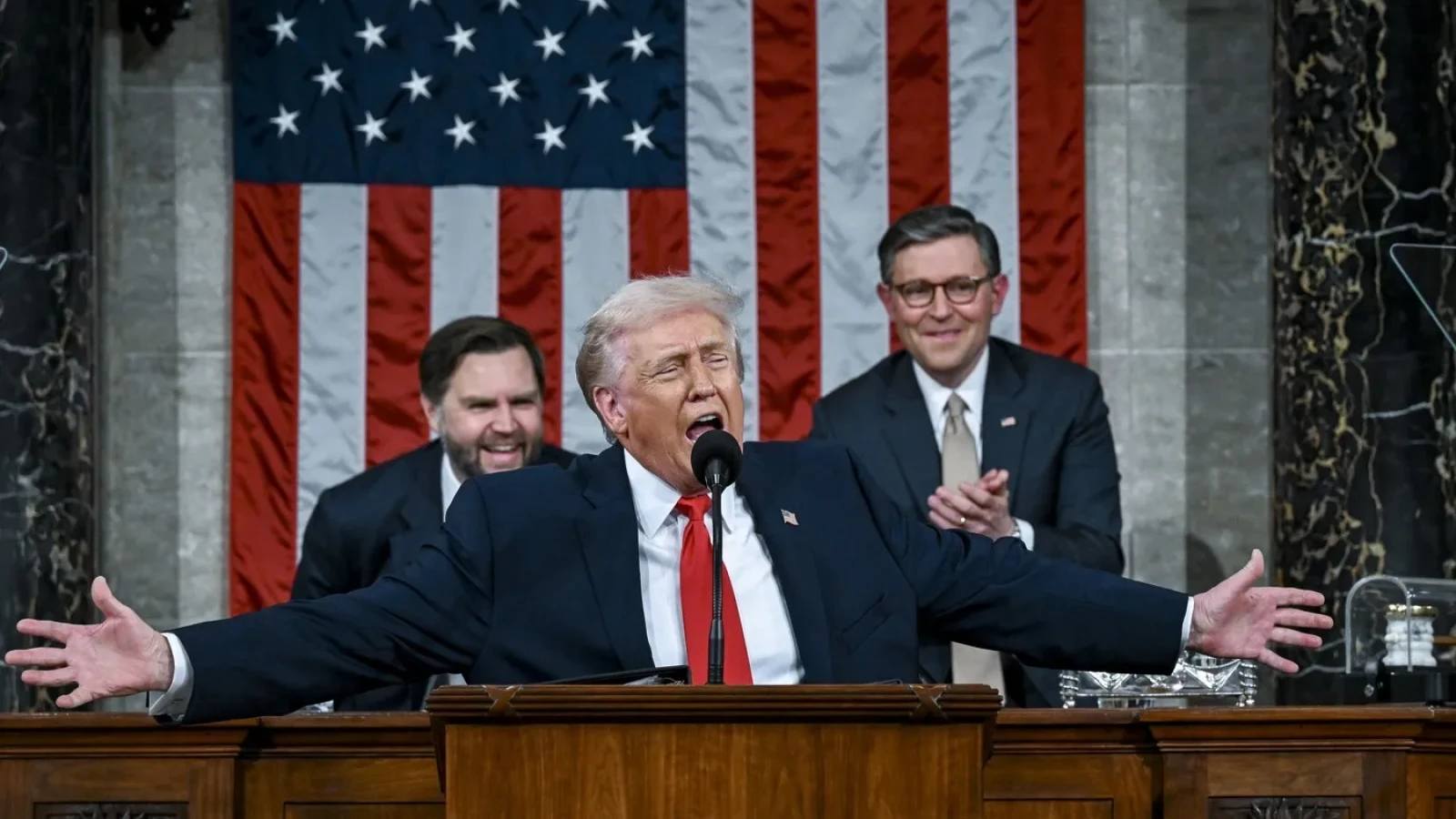Donald Trump lansează atacuri furibunde la adresa Iranului: Vor fi nevoiți să plătească prețul! Au devenit o națiune eșuată!
