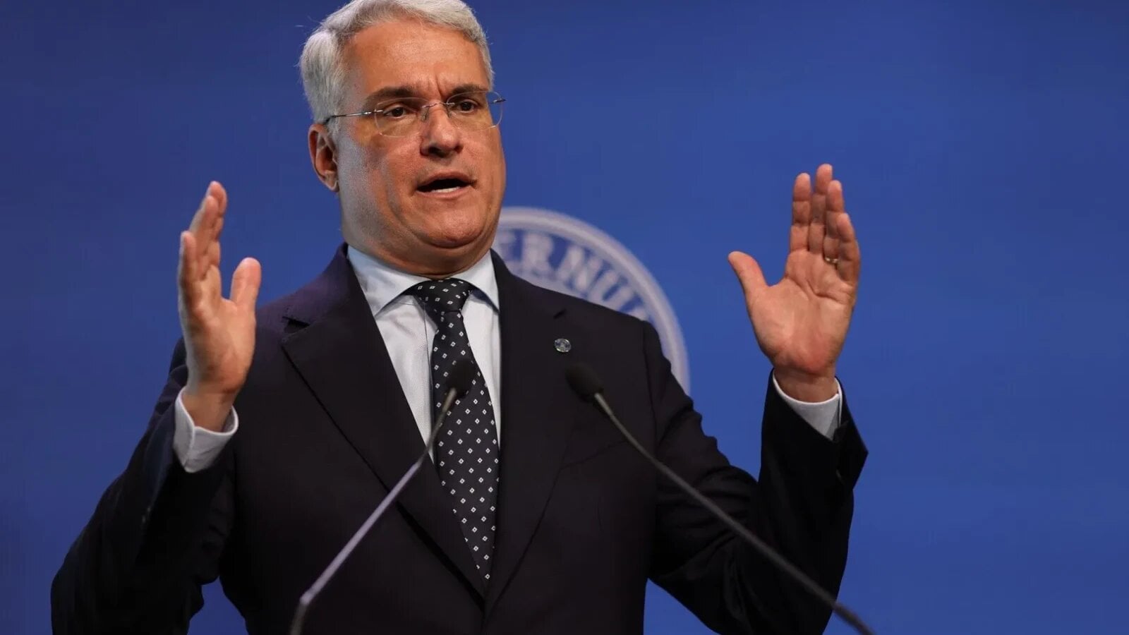 Ministrul Fondurilor Europene, Dragoș Pîslaru, despre o funcție în guvernul Tomac: Fără dorința lui Bolojan, nu o voi face