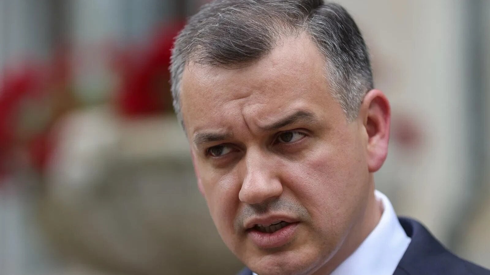 Eugen Tomac susține că are peste 200 de parlamentari care îi susțin învestirea. Cum va încerca să atragă voturi din PNL și USR