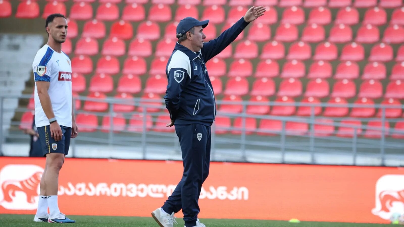 Hagi, după primul meci de la revenirea ca selecţioner:  În 5 zile câte pot să fac? Per ansamblu sunt mulţumit
