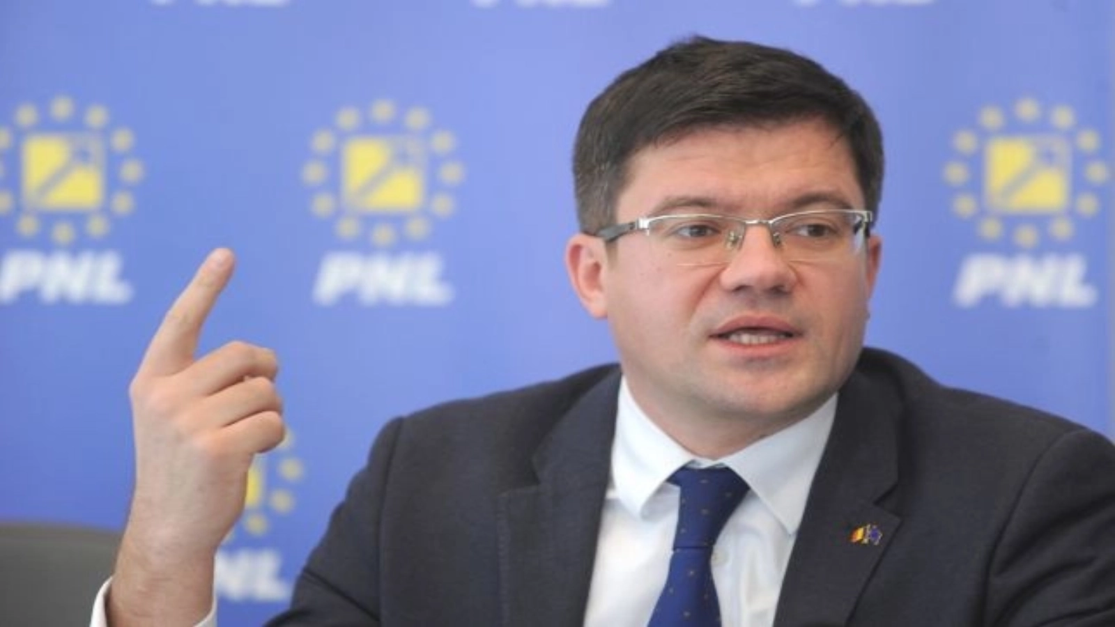 Costel Alexe contrează tabăra Veștea, care crește tot mai mult: PNL Iaşi e alături de Ilie Bolojan; nu rupem rândurile