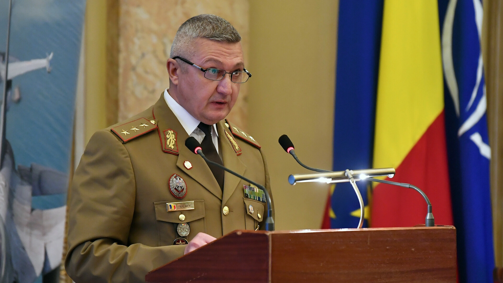 DNA lovește la vârful Armatei Române. Șeful Statului Major al Apărării, Gheorghiță Vlad, suspect într-un dosar privind suplimentarea unor locuri bugetate la facultate