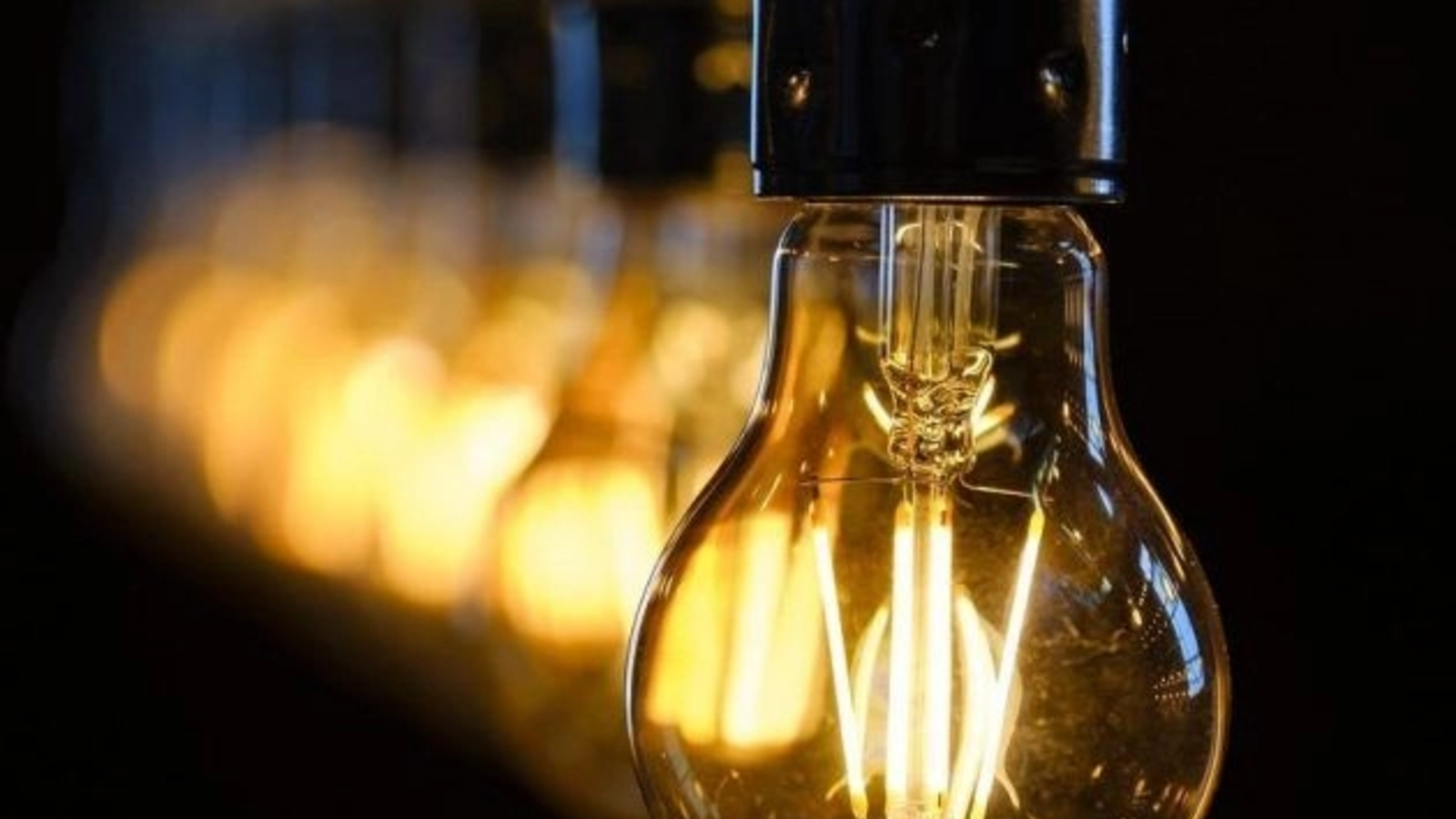 Şefa FMI avertizează că revenirea preţurilor la energie va mai dura