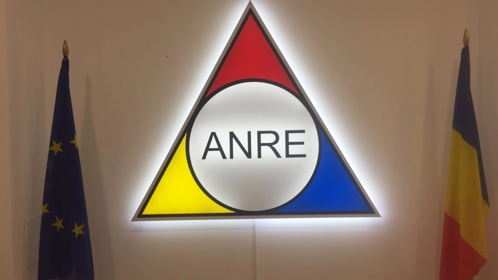 În premieră în România, ANRE retrage licența unui furnizor de energie: "Abateri repetate și sistematice de la obligațiile legale"