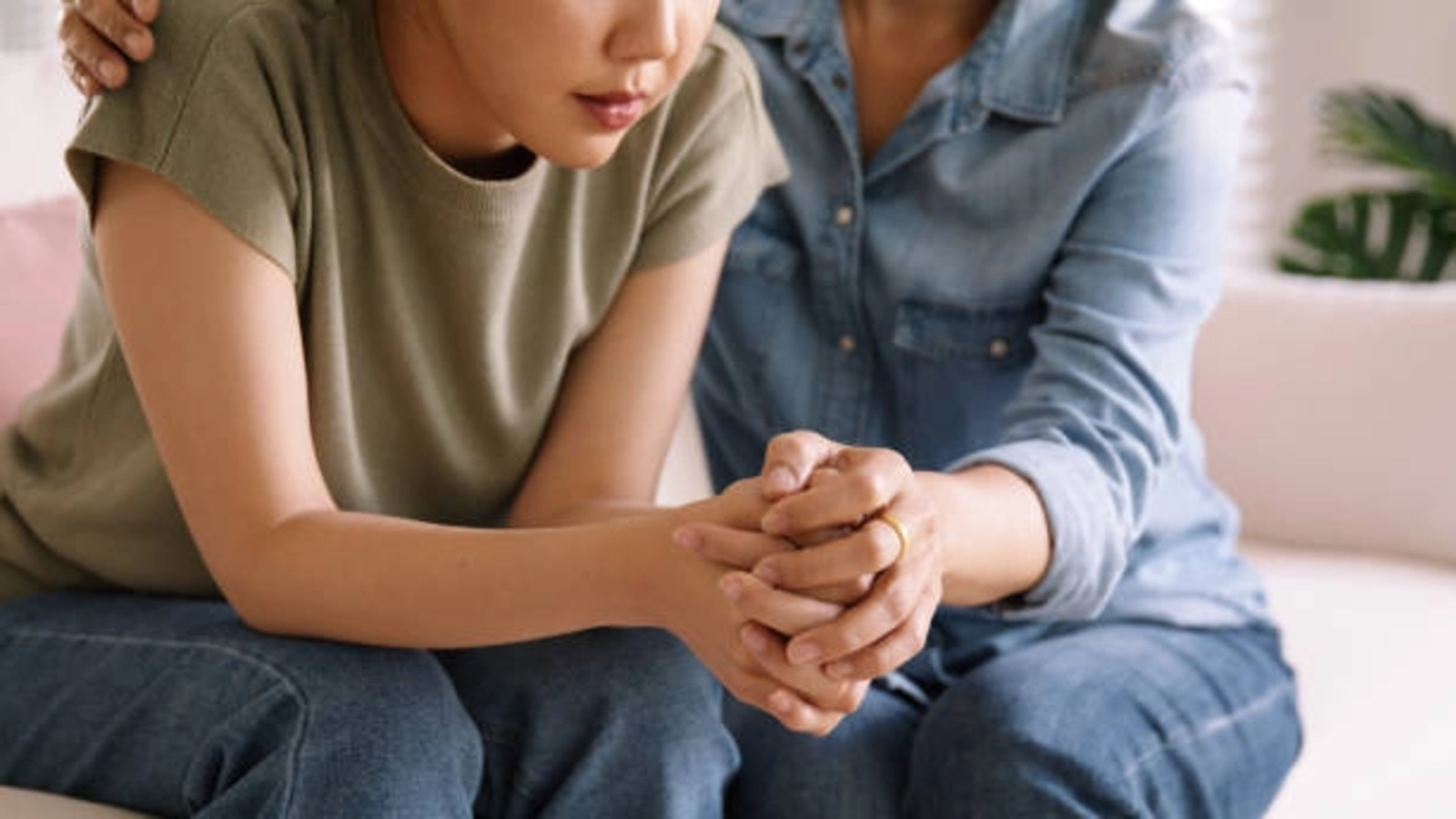 Sfatul unui psiholog pentru rezolvarea conflictelor cu adolescenții: 'Îl iei ca partener, nu îl critici permanent'