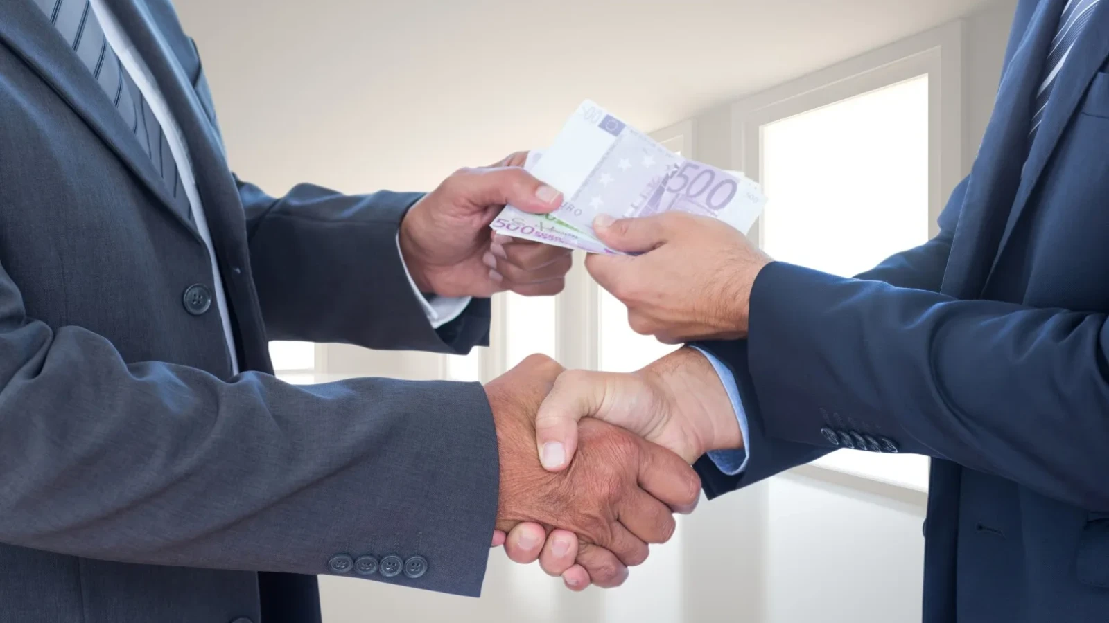 Dosar greu la Botoșani: Primar acuzat că a luat mită de 500.000 de lei pentru un contract public