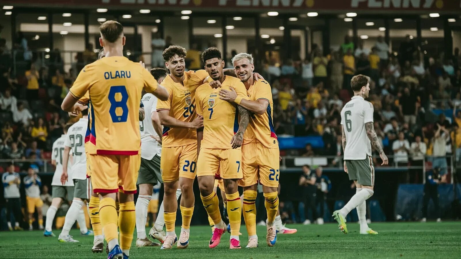 Prima victorie a naționalei cu Gică Hagi pe bancă: 2-1 contra Țării Galilor, în meci amical