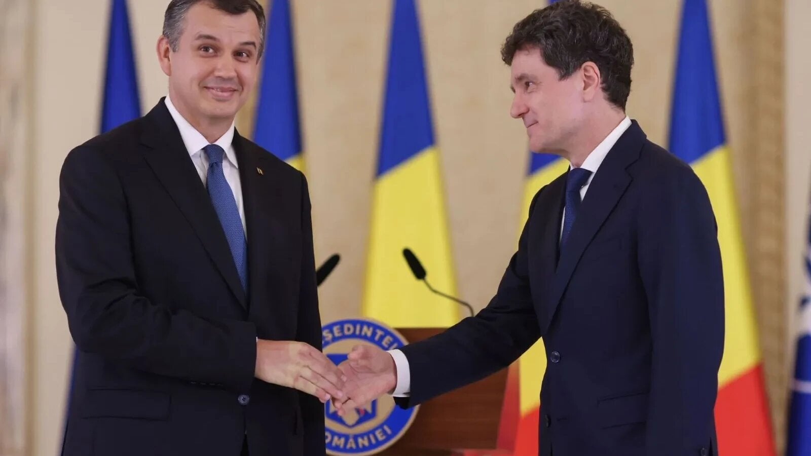 SURSE Lista actualizată a miniștrilor guvernului Tomac: Premierul desemnat negociază pe toate fronturile/ Nicușor Dan i-a dat un ”pont” pentru o pepinieră de specialiști
