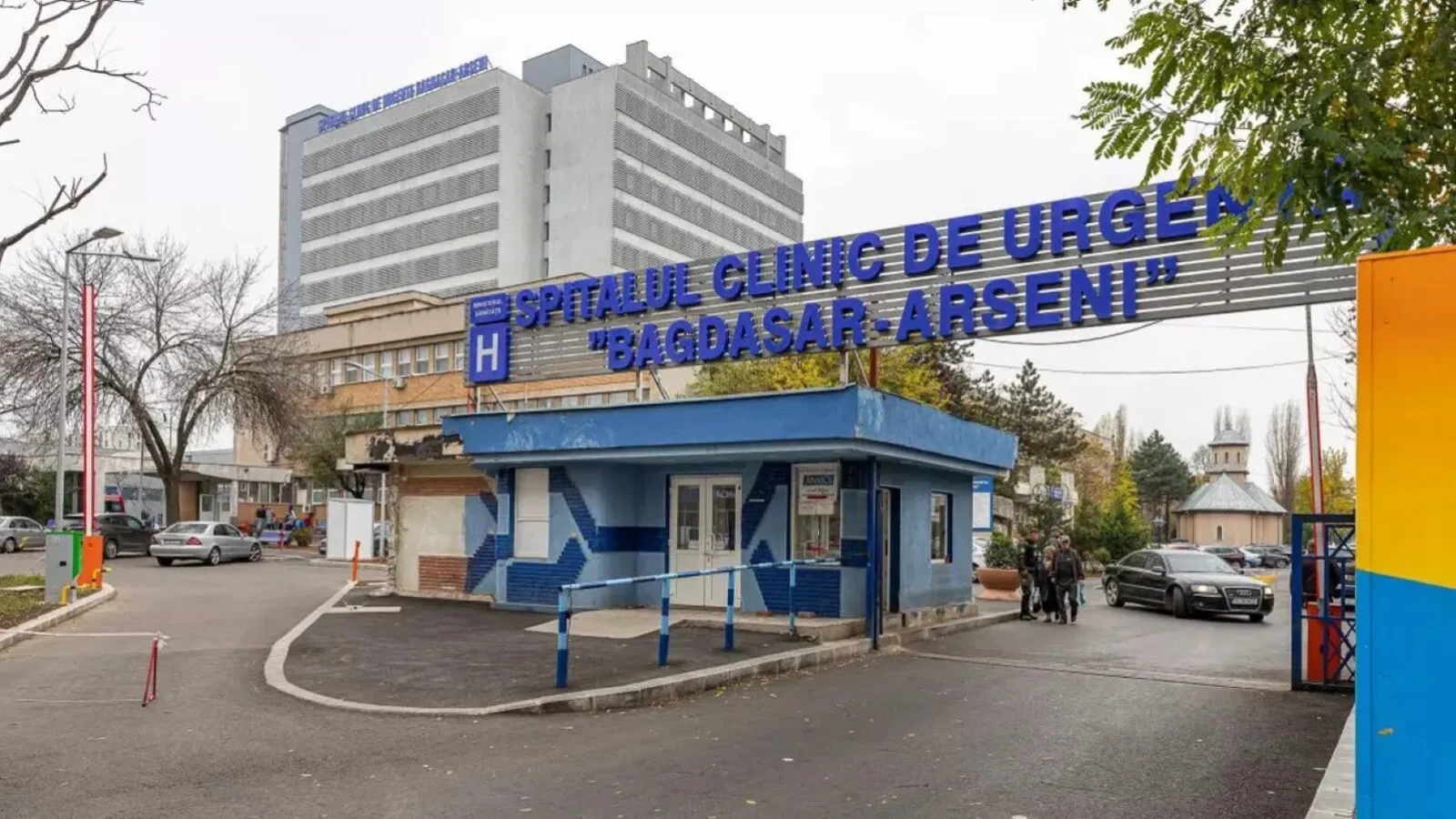 Specialişti din România şi Spania participă la un curs de neurochirurgie la Bucureşti